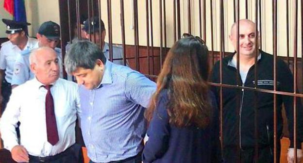 Musa Musaev in the courtroom (right) and his advocates. Photo by Patimat Makhmudova for the Caucasian Knot Musa Musaev in the courtroom (right) and his advocates. Photo by Patimat Makhmudova for the Caucasian Knot