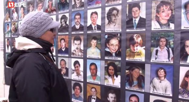 Photos of victims of the terror act at the Dubrovka Theatrical Centre. Photo: Life News, https://www.youtube.com/watch?v=iz4f6HuICe0 Photos of victims of the terror act at the Dubrovka Theatrical Centre. Photo: Life News, https://www.youtube.com/watch?v=iz4f6HuICe0