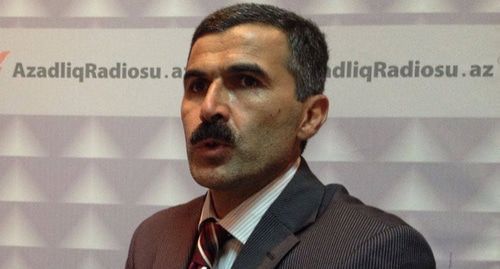 Ogtai Gyulyalyev. Screenshot: https://toplum.tv, https://toplum.tv/az/oktay-gulaliyev-6-ildir-umumvetendas-pasportu-ala-bilmir/#.Xemgli3VKUk Ogtai Gyulyalyev. Screenshot: https://toplum.tv, https://toplum.tv/az/oktay-gulaliyev-6-ildir-umumvetendas-pasportu-ala-bilmir/#.Xemgli3VKUk