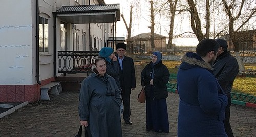 People at the Ingush Ministry of National Policy. Photo by Magomed Aliev for the "Caucasian Knot" People at the Ingush Ministry of National Policy. Photo by Magomed Aliev for the "Caucasian Knot"