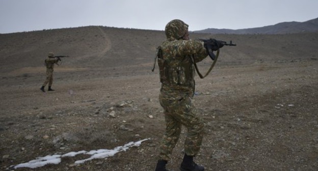 Armenian soldiers. Photo: press service of the Ministry of Defence of Armenia, http://www.mil.am Armenian soldiers. Photo: press service of the Ministry of Defence of Armenia, http://www.mil.am