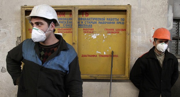 Workers of Georgian Manganese. Photo: REUTERS/David Mdzinarishvili Workers of Georgian Manganese. Photo: REUTERS/David Mdzinarishvili