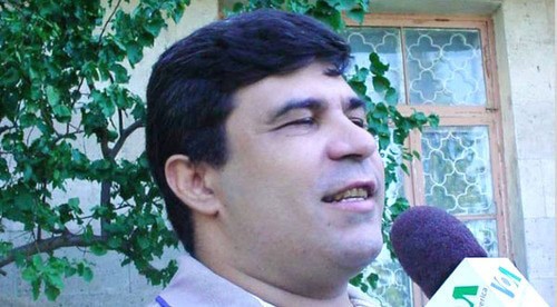 Elmar Guseinov. Photo: Voice of America - Elmar Hüseynovun "Amerikanın Səsi"nə müsahibəsi https://ru.wikipedia.org/ Elmar Guseinov. Photo: Voice of America - Elmar Hüseynovun "Amerikanın Səsi"nə müsahibəsi https://ru.wikipedia.org/