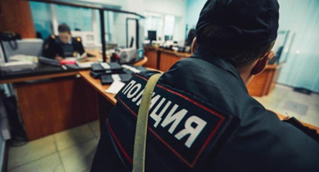 Policemen. Photo: Denis Yakovlev / Yugopolis Policemen. Photo: Denis Yakovlev / Yugopolis