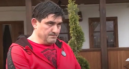 Aslambek Akhmetkhanov. Screenshot of the video by the "Caucasian Knot" https://www.youtube.com/watch?v=IUHeFy2cpfk Aslambek Akhmetkhanov. Screenshot of the video by the "Caucasian Knot" https://www.youtube.com/watch?v=IUHeFy2cpfk
