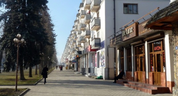 Nalchik. Photo: Nikolai Maksimovich, https://commons.wikimedia.org/w/index.php?curid=54455699 Nalchik. Photo: Nikolai Maksimovich, https://commons.wikimedia.org/w/index.php?curid=54455699