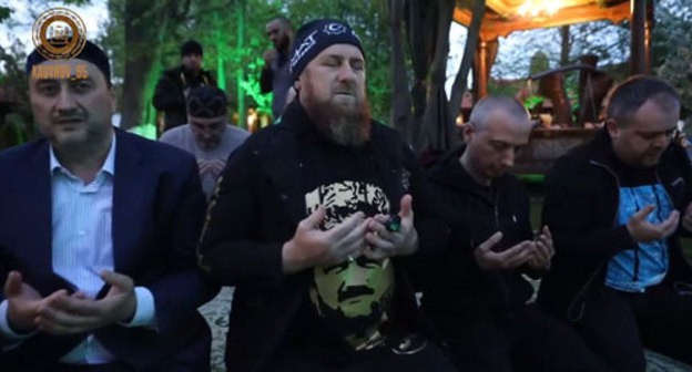 Ramzan Kadyrov performs a prayer with chiefs of hospitals in Chechnya. Screenshot of the video posted at the VKontakte page of the leader of Chechnya https://vk.com/ramzan?w=wall279938622_487966 Ramzan Kadyrov performs a prayer with chiefs of hospitals in Chechnya. Screenshot of the video posted at the VKontakte page of the leader of Chechnya https://vk.com/ramzan?w=wall279938622_487966