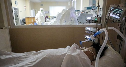 A patient in a ward. Photo: Sofya Sandurskaya/Moscow News Agency/Handout via REUTERS A patient in a ward. Photo: Sofya Sandurskaya/Moscow News Agency/Handout via REUTERS