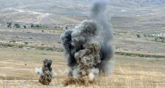An explosion. Photo by the press service of the Ministry of Defence of Nagorno-Karabakh http://www.nkrmil.am/gallery/photos/view/18 An explosion. Photo by the press service of the Ministry of Defence of Nagorno-Karabakh http://www.nkrmil.am/gallery/photos/view/18