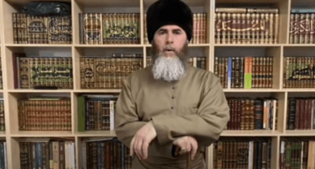 Screenshot of a video with the appeal of the Mufti of Chechnya, Salakh Mezhiev, regarding resumption of Friday prayers, https://youtu.be/5ZnrzShB0Sc Screenshot of a video with the appeal of the Mufti of Chechnya, Salakh Mezhiev, regarding resumption of Friday prayers, https://youtu.be/5ZnrzShB0Sc