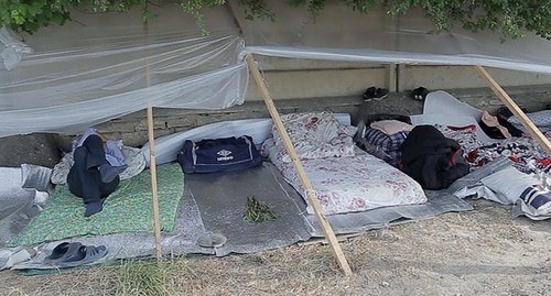 A tent camp in the village of Kullar. Screenshot of the video by the "Caucasian Knot" A tent camp in the village of Kullar. Screenshot of the video by the "Caucasian Knot"