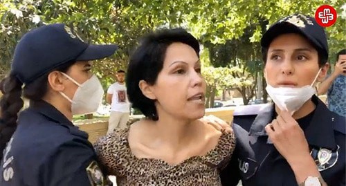 Vafi Nagi (centre). Screenshot: https://www.youtube.com/watch?v=43ZXhEejVtA&feature=emb_logo Vafi Nagi (centre). Screenshot: https://www.youtube.com/watch?v=43ZXhEejVtA&feature=emb_logo