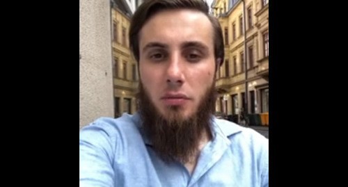 Mokhmad Abdurakhmanov. Screenshot of the video https://web.facebook.com/watch/?v=2655666991313272 Mokhmad Abdurakhmanov. Screenshot of the video https://web.facebook.com/watch/?v=2655666991313272