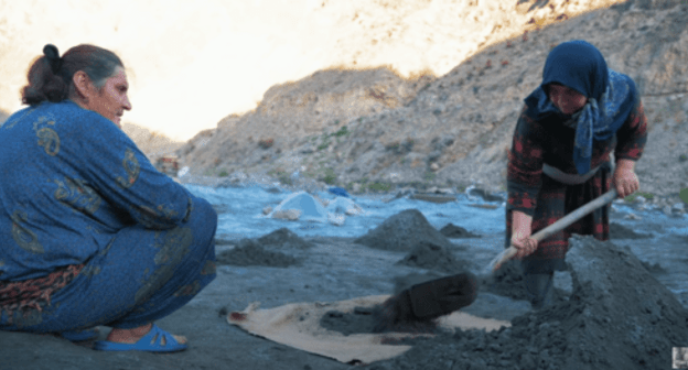 Frame of the documentary 'They also used to have dreams. Stories of the Dagestani women', https://youtu.be/gz1F1iNGYR8 Frame of the documentary 'They also used to have dreams. Stories of the Dagestani women', https://youtu.be/gz1F1iNGYR8