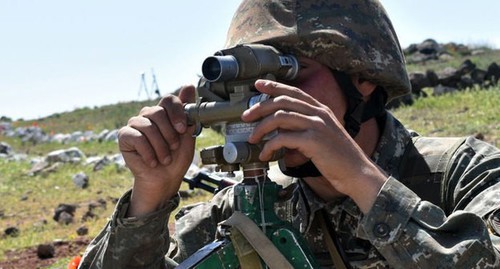 A soldier of the Armenian army. Photo by the press service of the Armenian Ministry of Defence https://mil.am/hy/news/8385 A soldier of the Armenian army. Photo by the press service of the Armenian Ministry of Defence https://mil.am/hy/news/8385
