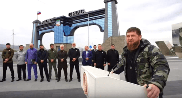 Ramzan Kadyrov at the opening of a new entrance arch from the side of the city of Argun on October 5, 2020. Screenshot of the video https://vk.com/video279938622_456243573 Ramzan Kadyrov at the opening of a new entrance arch from the side of the city of Argun on October 5, 2020. Screenshot of the video https://vk.com/video279938622_456243573