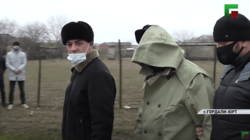 Demonstrative feudists' reconciliation in Chechnya, December 19, 2020. Screenshot: https://youtu.be/zZaJhDEhTrM Demonstrative feudists' reconciliation in Chechnya, December 19, 2020. Screenshot: https://youtu.be/zZaJhDEhTrM