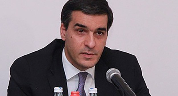 Arman Tatoyan, the Armenian Ombudsperson. Photo http://euro-ombudsman.org/ombudsmen_activities/ex-ussr/arman-tatoyan-novy-ombudsmen-armenii Arman Tatoyan, the Armenian Ombudsperson. Photo http://euro-ombudsman.org/ombudsmen_activities/ex-ussr/arman-tatoyan-novy-ombudsmen-armenii