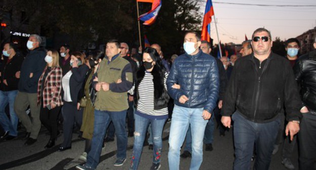 Rally of protesters demanding resignation of the Armenian Prime Minister Nikol Pashinyan, November 2020. Photo by Tigran Petrosyan for the Caucasian Knot Rally of protesters demanding resignation of the Armenian Prime Minister Nikol Pashinyan, November 2020. Photo by Tigran Petrosyan for the Caucasian Knot