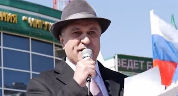 Akhmed Pogorov delivers speech at a rally Magas, March 26, 2019. Screenshot: Fortanga.org Akhmed Pogorov delivers speech at a rally Magas, March 26, 2019. Screenshot: Fortanga.org