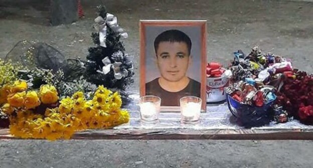 Flowers and candles at Inal Djabiev's portrait. Screenshot: http://www.instagram.com/p/CKIMRR1rjtq/ Flowers and candles at Inal Djabiev's portrait. Screenshot: http://www.instagram.com/p/CKIMRR1rjtq/