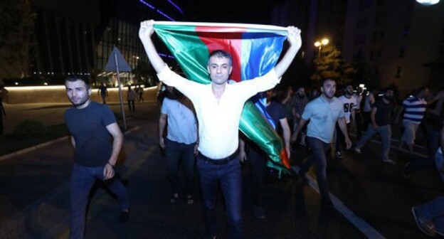 An unauthorized march in support of the Azerbaijani Army, Baku, July 14, 2020. Photo by Aziz Karimov for the Caucasian Knot An unauthorized march in support of the Azerbaijani Army, Baku, July 14, 2020. Photo by Aziz Karimov for the Caucasian Knot