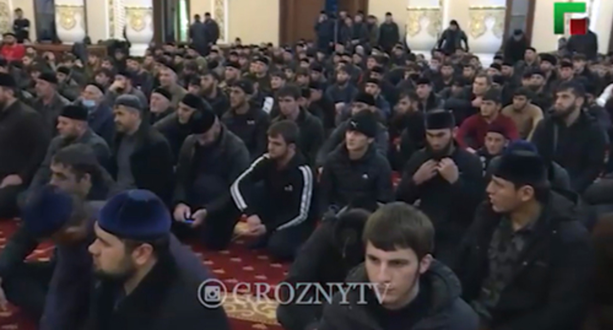 A gathering in the village of Benoi. Screenshot of the video by the "Grozny" TV Company https://www.instagram.com/p/CYqi9Spp0qE/ A gathering in the village of Benoi. Screenshot of the video by the "Grozny" TV Company https://www.instagram.com/p/CYqi9Spp0qE/