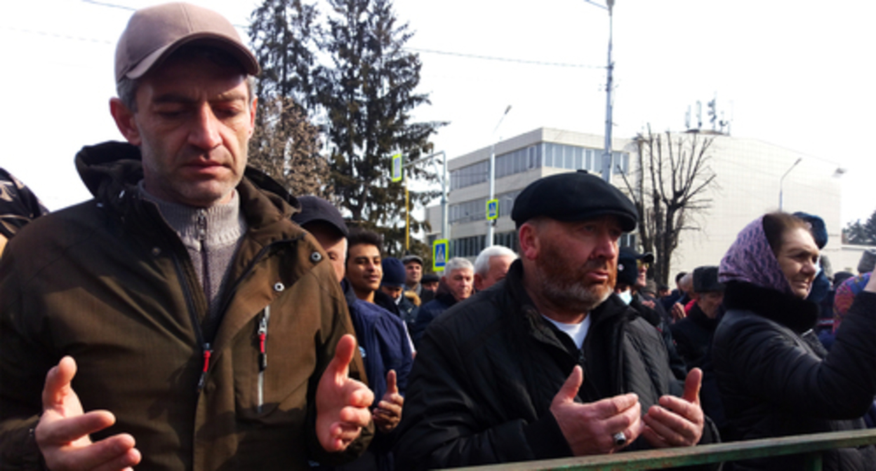 A rally held in Nalchik to mark the 78th anniversary of the deportation of the Balkar people. Photo by Lyudmila Maratova for the "Caucasian Knot" A rally held in Nalchik to mark the 78th anniversary of the deportation of the Balkar people. Photo by Lyudmila Maratova for the "Caucasian Knot"