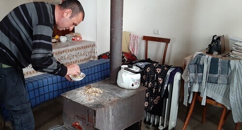 Residents of the village of Nakhchivanik in the Askeran region of Nagorno-Karabakh have to cook and heat themselves with self-made wood-burning stoves. The photo was taken on March 15, 2022 by Alvard Grigoryan for the "Caucasian Knot" Residents of the village of Nakhchivanik in the Askeran region of Nagorno-Karabakh have to cook and heat themselves with self-made wood-burning stoves. The photo was taken on March 15, 2022 by Alvard Grigoryan for the "Caucasian Knot"