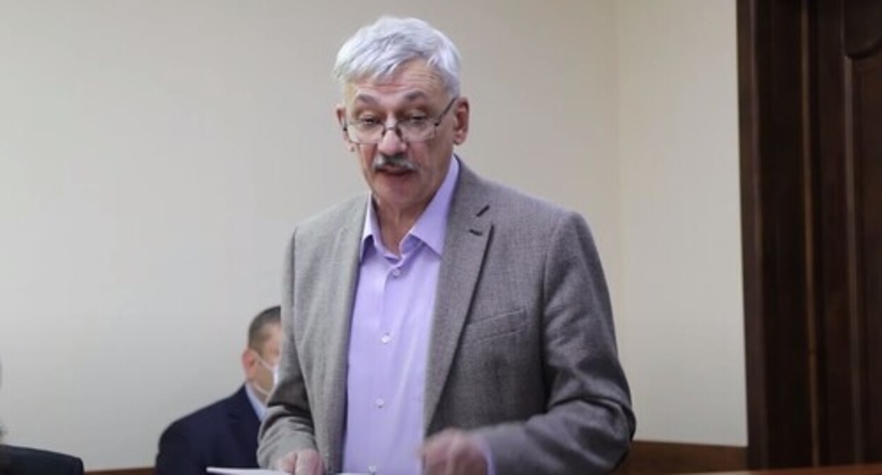Oleg Orlov. Screenshot of the video https://www.youtube.com/watch?v=b5oeo-6Nc5I Oleg Orlov. Screenshot of the video https://www.youtube.com/watch?v=b5oeo-6Nc5I