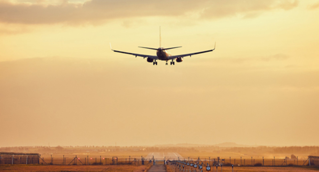 An airplane in the sky. Photo: ysn Benz from Pixabay website An airplane in the sky. Photo: ysn Benz from Pixabay website
