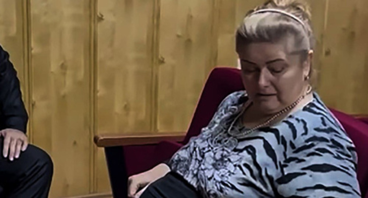 Zarema Musaeva. Screenshot of the video by mansur_solltaev Zarema Musaeva. Screenshot of the video by mansur_solltaev