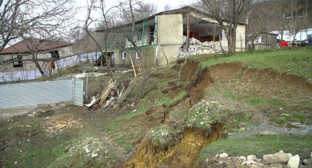 The consequences of a landslide in the village of Itkhvisi in the Chiatura District of Georgia. Photo https://www.newsgeorgia.ge/оползни-в-чиатура-требуется-пересели/ The consequences of a landslide in the village of Itkhvisi in the Chiatura District of Georgia. Photo https://www.newsgeorgia.ge/оползни-в-чиатура-требуется-пересели/