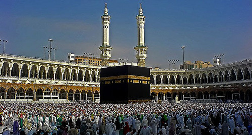 Pilgrims circumambulate the Kaaba. Photo: Muhammad Mahdi Karim https://ru.wikipedia.org Pilgrims circumambulate the Kaaba. Photo: Muhammad Mahdi Karim https://ru.wikipedia.org