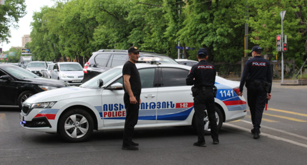 The police during protests. Yerevan, May 1, 2022. Photo by Tigran Petrosyan for the "Caucasian Knot" The police during protests. Yerevan, May 1, 2022. Photo by Tigran Petrosyan for the "Caucasian Knot"