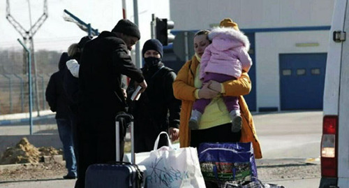 Refugees from Ukraine. Photo: https://media.1istochnik.ru/ https://siktivkar.bezformata.com/listnews/komi-primet-530-bezhentcev/103381643/ Refugees from Ukraine. Photo: https://media.1istochnik.ru/ https://siktivkar.bezformata.com/listnews/komi-primet-530-bezhentcev/103381643/