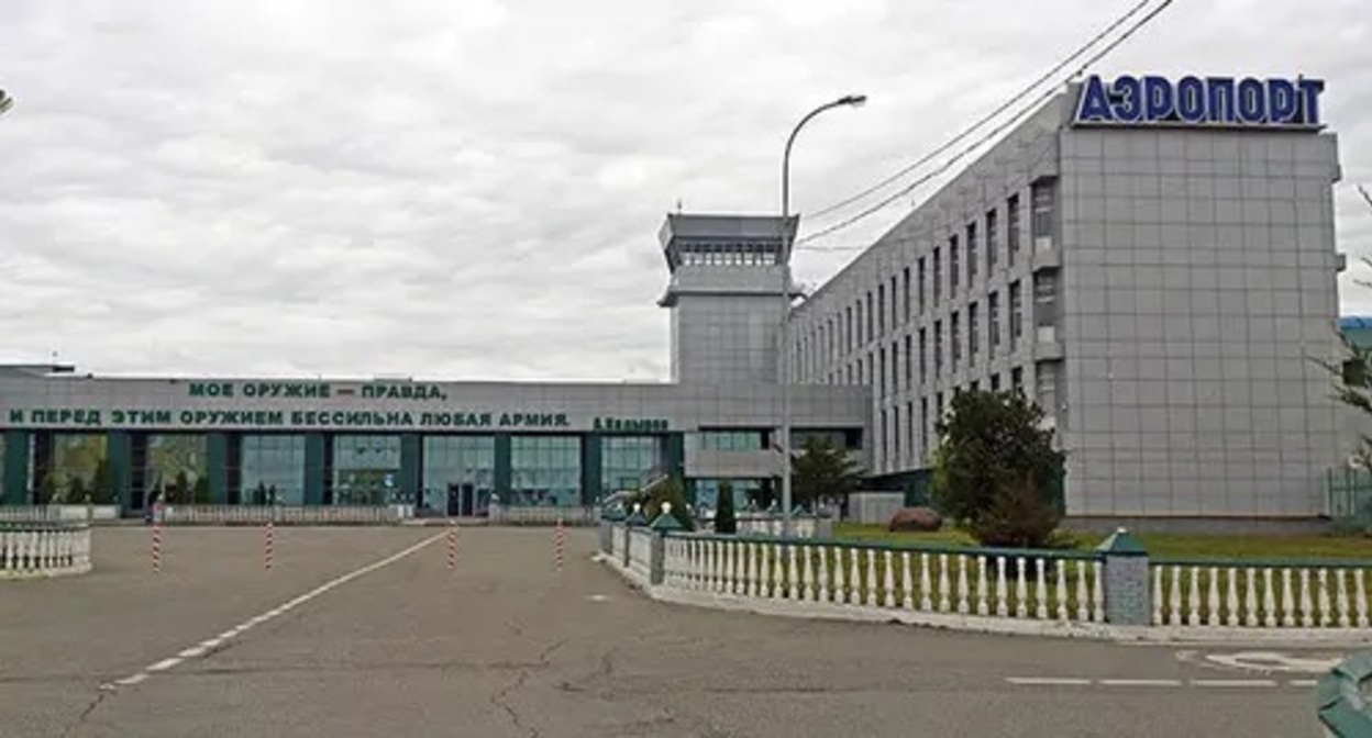 Airport in Grozny. Photo: autocifero https://ru.wikipedia.org Airport in Grozny. Photo: autocifero https://ru.wikipedia.org