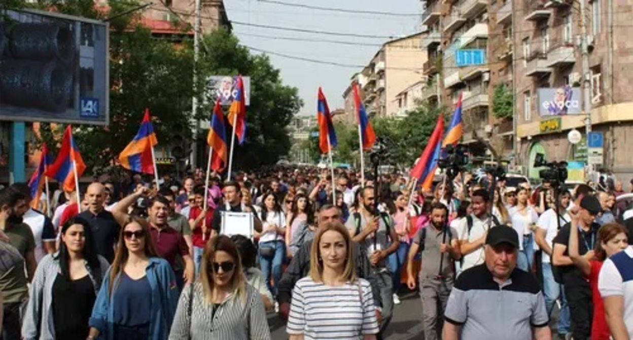 Activists hold march in Yerevan. Photo by Tigran Petrosyan for the Caucasian Knot Activists hold march in Yerevan. Photo by Tigran Petrosyan for the Caucasian Knot