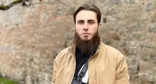 Mokhmad Abdurakhmanov. Photo https://emigrussia.org/d/muhammad-dvazhdy-bezhenec-iz-rossii/ Mokhmad Abdurakhmanov. Photo https://emigrussia.org/d/muhammad-dvazhdy-bezhenec-iz-rossii/