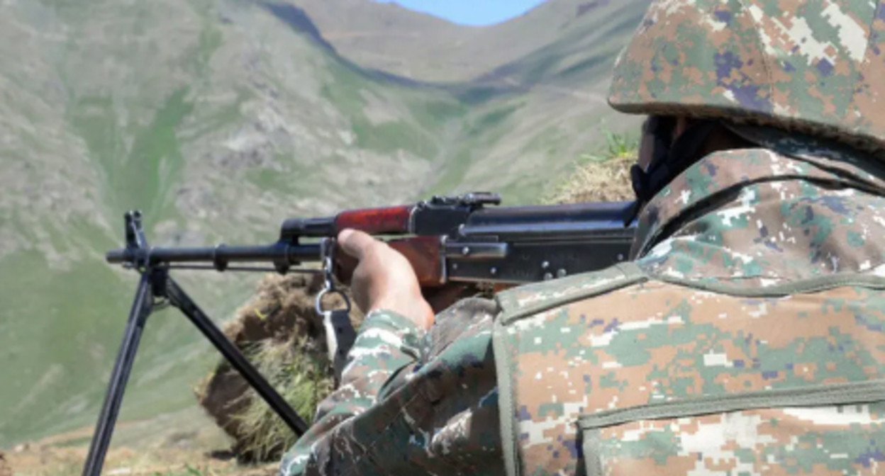 Armenia serviceman. Photo courtesy of the press service of the Ministry of Defence of Armenia, https://mil.am/hy/news/10257 Armenia serviceman. Photo courtesy of the press service of the Ministry of Defence of Armenia, https://mil.am/hy/news/10257