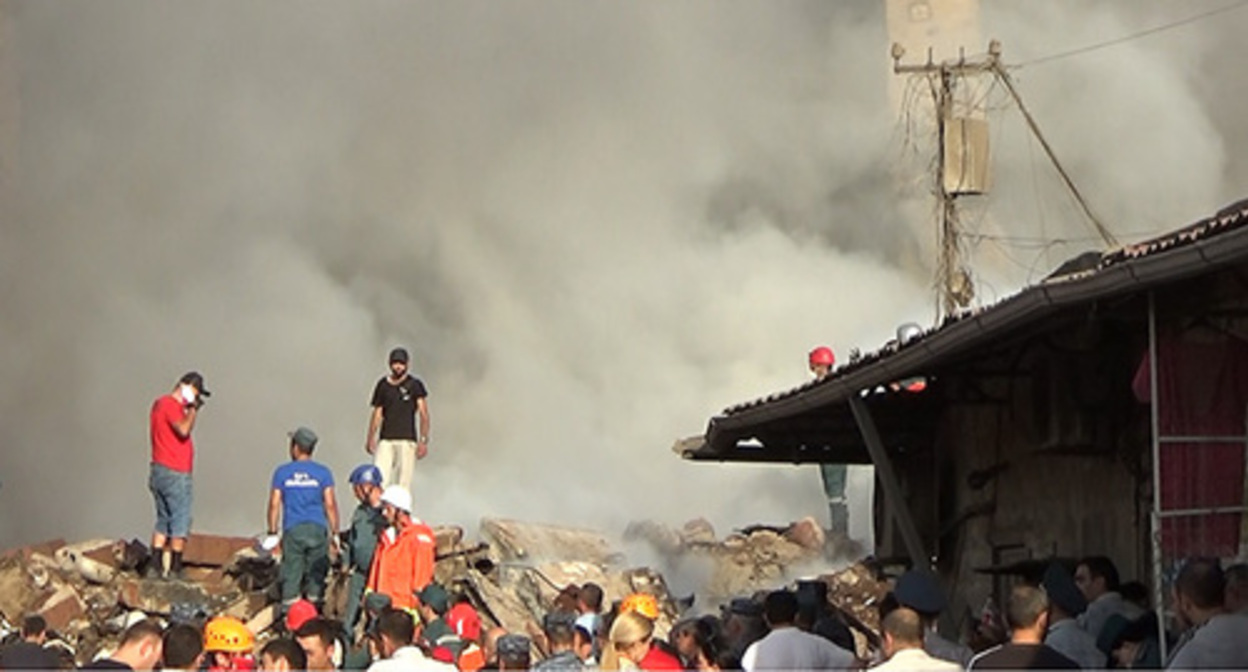 Explosion in Yerevan, August 14, 2022. Photo by Armine Martirosyan for the Caucasian Knot Explosion in Yerevan, August 14, 2022. Photo by Armine Martirosyan for the Caucasian Knot