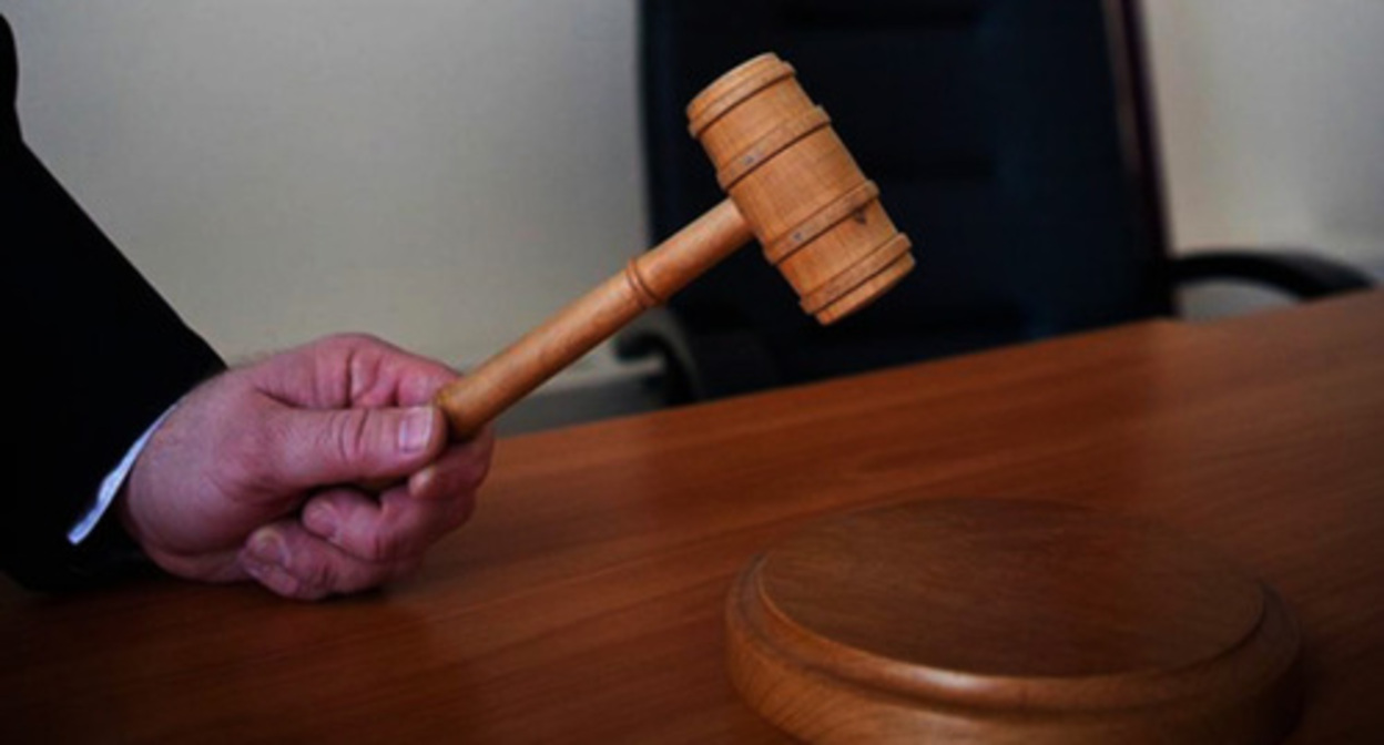A gavel. Photo by Fyodor Obmaykin / Yugopolis A gavel. Photo by Fyodor Obmaykin / Yugopolis
