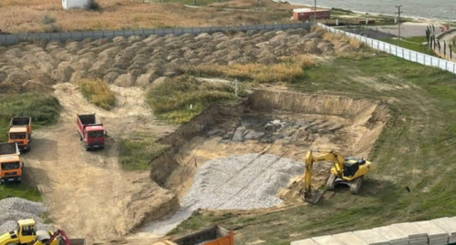 A trench near Lake Ak-Gyol. Screenshot of the post on Ziyautdin Uvaysov's Facebook*, https://www.facebook.com/photo/?fbid=6134443433251430&set=a.399609883401509 A trench near Lake Ak-Gyol. Screenshot of the post on Ziyautdin Uvaysov's Facebook*, https://www.facebook.com/photo/?fbid=6134443433251430&set=a.399609883401509