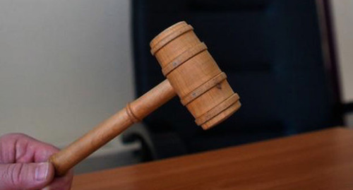A gavel. Photo: Fyodor Obmaykin / Yugopolis A gavel. Photo: Fyodor Obmaykin / Yugopolis
