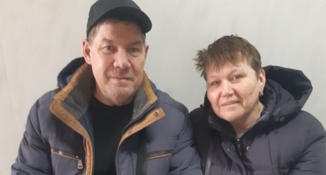 Yuri Shevtsov and Galina Shevtsova in the corridor of the Lenin District Court in Astrakhan. Photo courtesy of Vasily Shevtsov for the "Caucasian Knot" Yuri Shevtsov and Galina Shevtsova in the corridor of the Lenin District Court in Astrakhan. Photo courtesy of Vasily Shevtsov for the "Caucasian Knot"