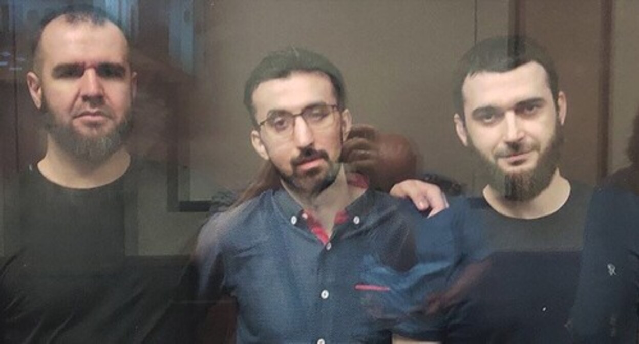 Abubakar Rizvanov, Abdulmumin Gadjiev and Kemal Tambiev (from left to right) in the courtroom, June 1, 2012. Photo by Konstantin Volgin for the "Caucasian Knot" Abubakar Rizvanov, Abdulmumin Gadjiev and Kemal Tambiev (from left to right) in the courtroom, June 1, 2012. Photo by Konstantin Volgin for the "Caucasian Knot"