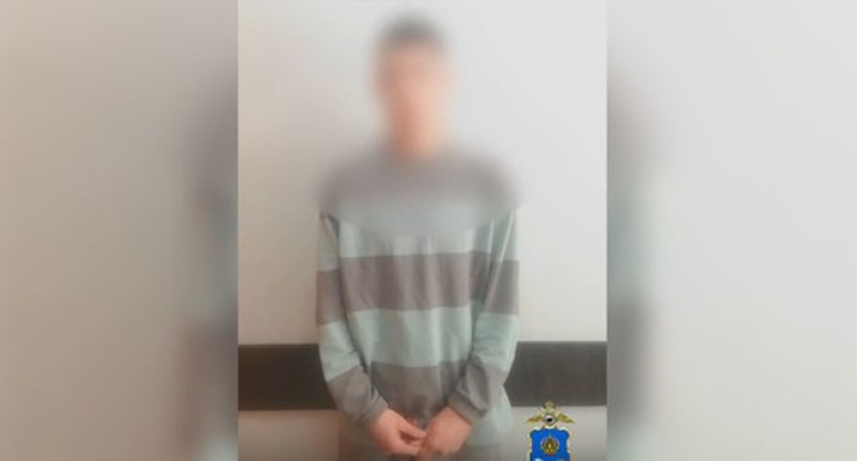 A resident of Astrakhan has apologized on camera to the citizens for shooting at a bus. Screenshot of a video posted on the page of the Ministry of Internal Affairs for the Astrakhan Region in the "VKontakte" social network  https://vk.com/wall-66751883_24435