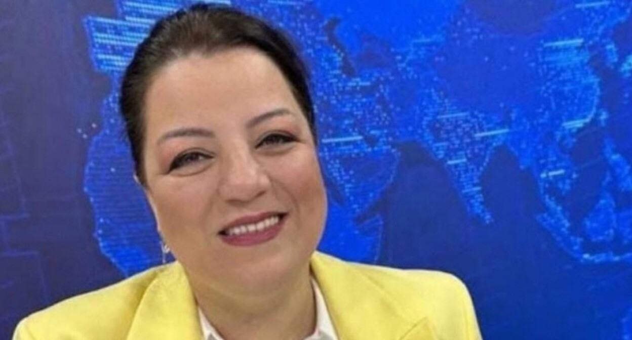 Shakhnaz Beilargyzy. Photo from the website of the Toplum TV https://toplummedia.tv/siyaset/pspan-stylefont-size18pxspan-stylefont-familytimes-new-romantimesserifstrongjurnalist-sahnaz-beylerqizi-saxlanilibstrongspanspanp