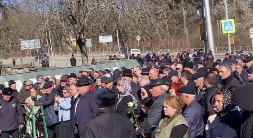 An action in memory of those who fell victim to the deportation. Nalchik, March 8, 2025. Screenshot of a video by the Kabardino-Balkarian Radio and Television Center https://t.me/vestikbr/14675