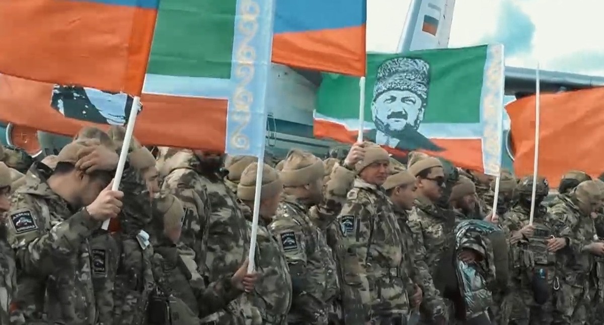 Sending fighters from Grozny to Ukraine: still from a video posted in Ramzan Kadyrov's Telegram channel: t.me/RKadyrov_95/5642